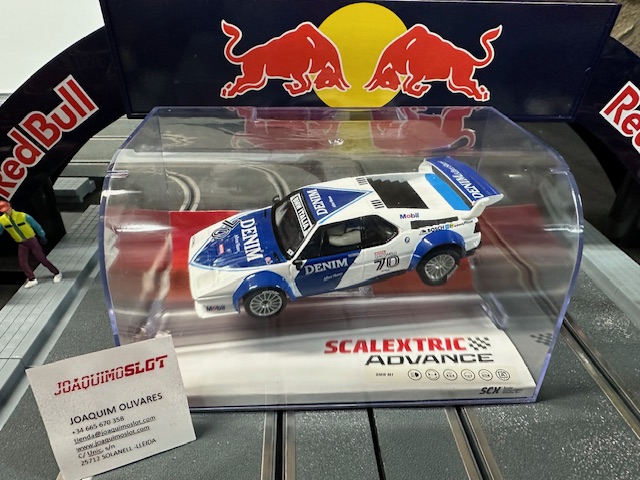 Scalextric Advance 2.0 E10453S300 BMW1 Denin