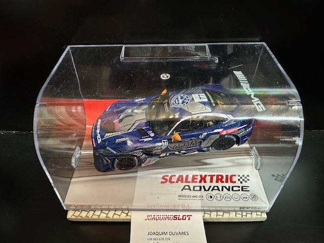 Scalextric Advance E10501S300 Mercedes AMG GT3 Tarmac