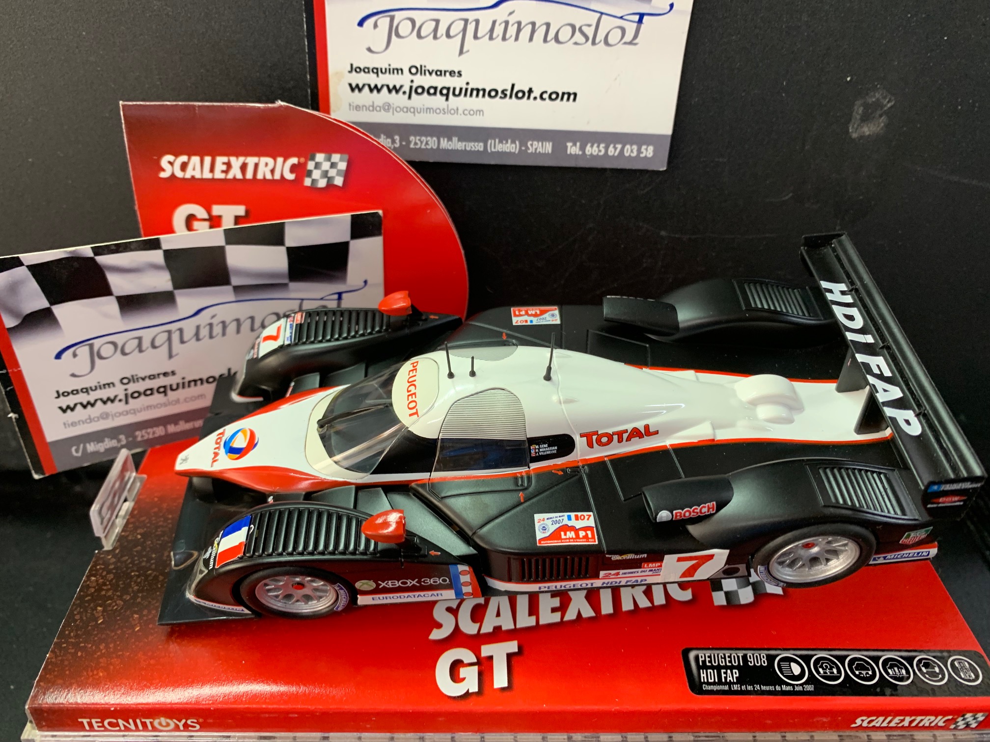 Scalextric peugeot cheap 908 hdi fap