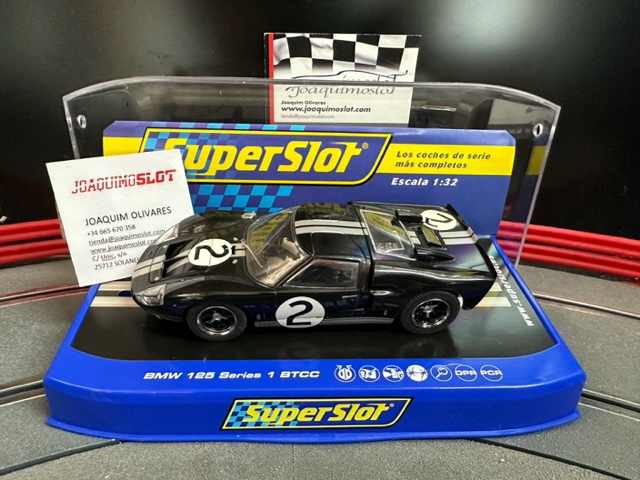 C2464 SCALEXTRIC FORD GT MKII 1966 LE MANS #1 KEN MILES/DENNY HULME1/32