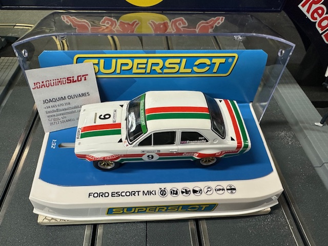Superslot H4314 Ford Escort Mk1 #9  Castrol Racing