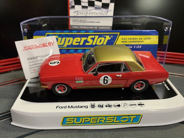 Superslot H4339 Ford Mustang Alan Mann Racing