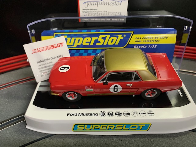 Superslot H4339 Ford Mustang Alan Mann Racing