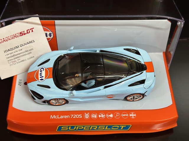Superslot H4394 McLaren 720S Gulf edition
