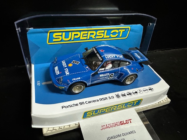 Superslot H4398 Porsche 911 RSR 3.0 Wally Jeans