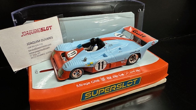 Superslot H4443 Mirage Gr8 Winner Le Mans 1975 Gulf Edition.