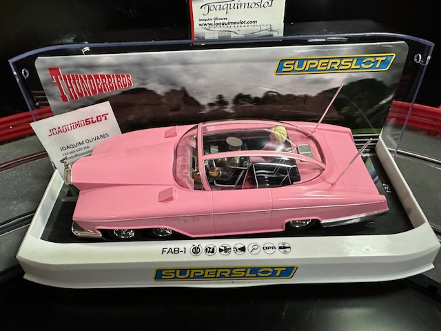 Superslot H4479 Thunderbirds FAB-1
