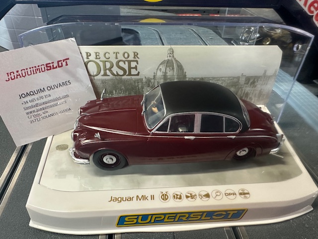 Superslot H4502 Jaguar MK II Inspector Morse