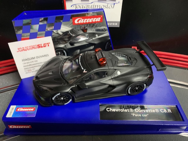 Carrera Digital 31015 Chevrolet Corvette C8R Pace car