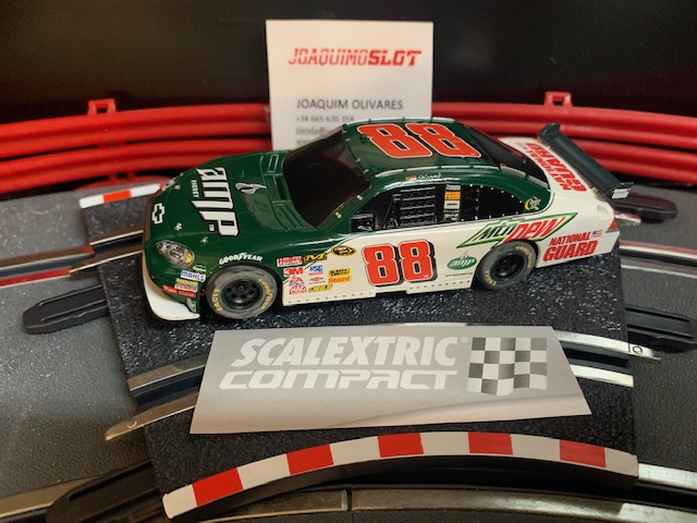 Scalextric Compact Nascar Chevrolet Impala #88