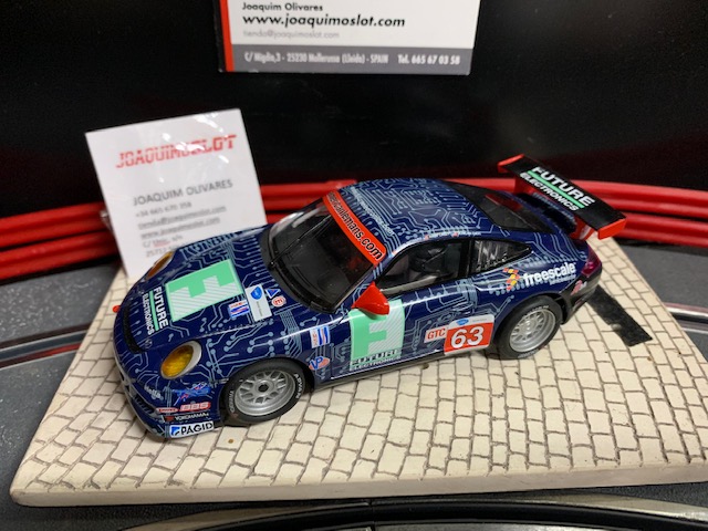 Voiture Slot Scalextric Porsche 911 GT3 Cup #63 - Échelle 1:32, Réf. A10037S300, Neuf
