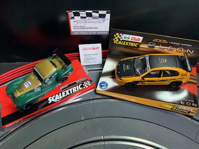 Scalextric Lote 2 Coches GT Navidad 2022