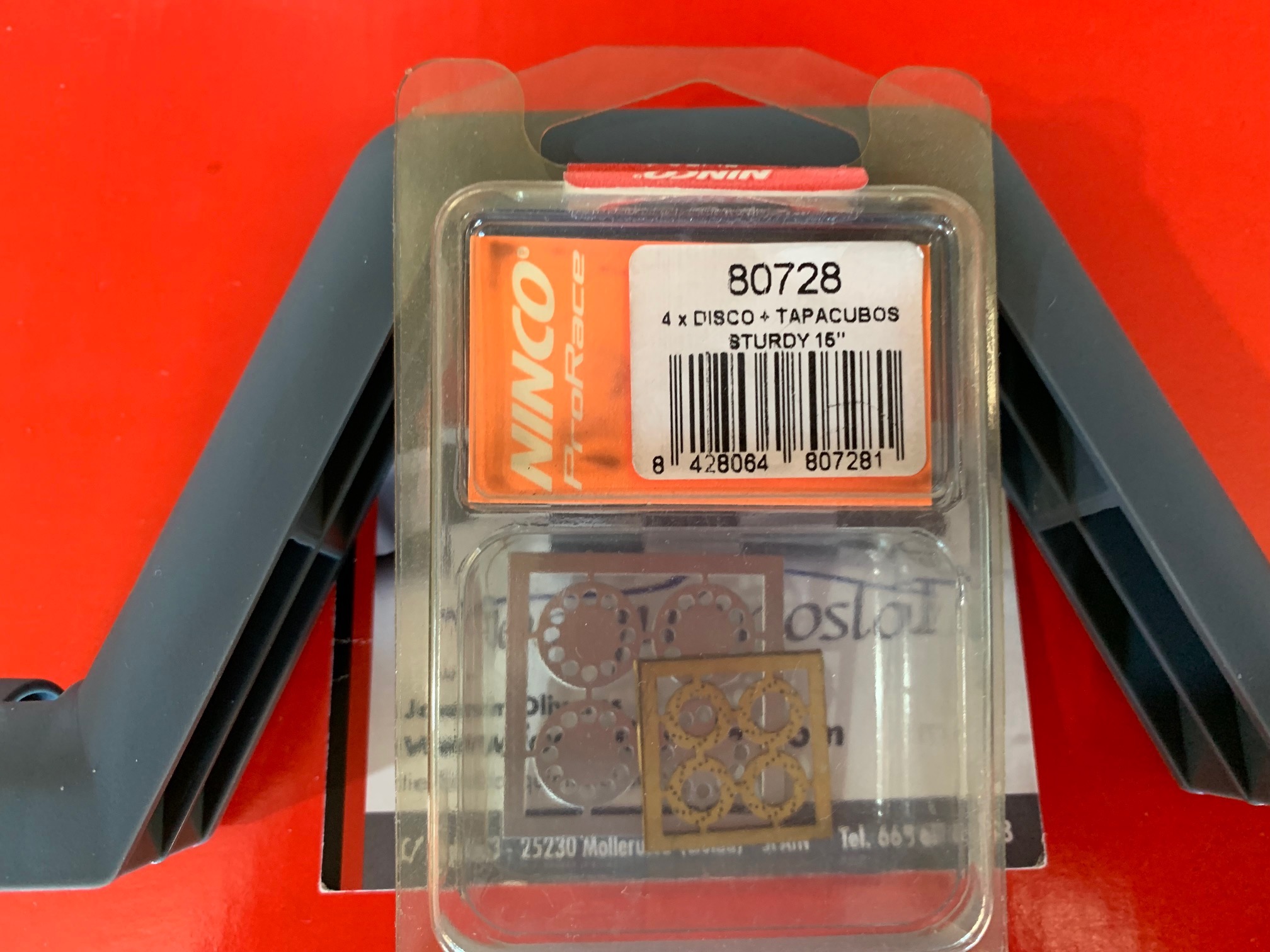 NINCO 80728 4 x Tapacubos + discos Sturdy 15