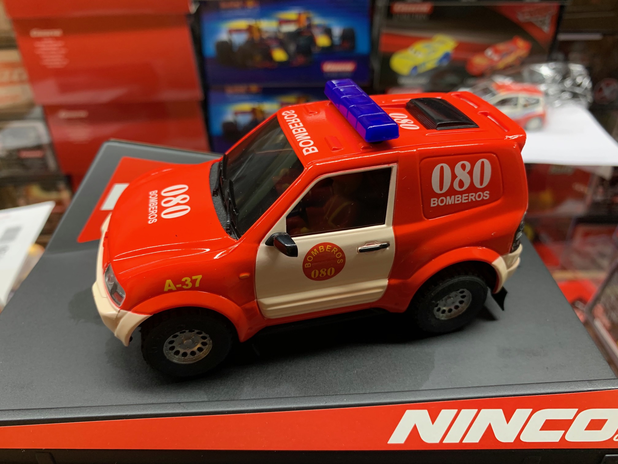 Ninco 50507 MITSUBISHI PAJERO BOMBEROS