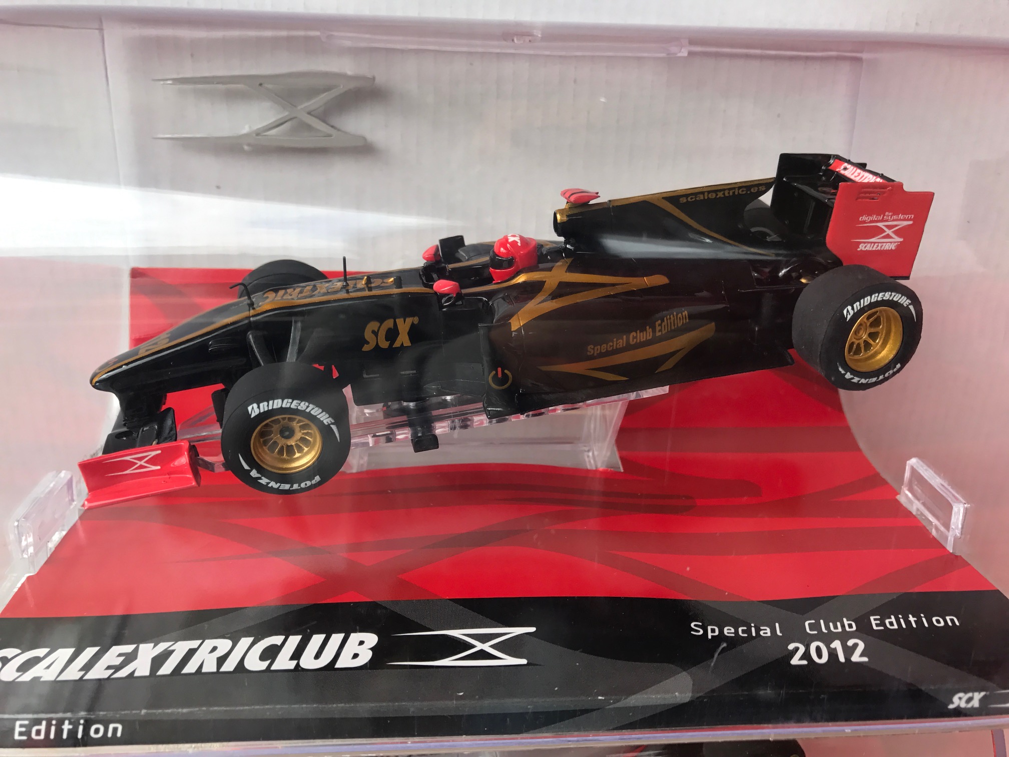 LOTUS F1  CLUB 2012