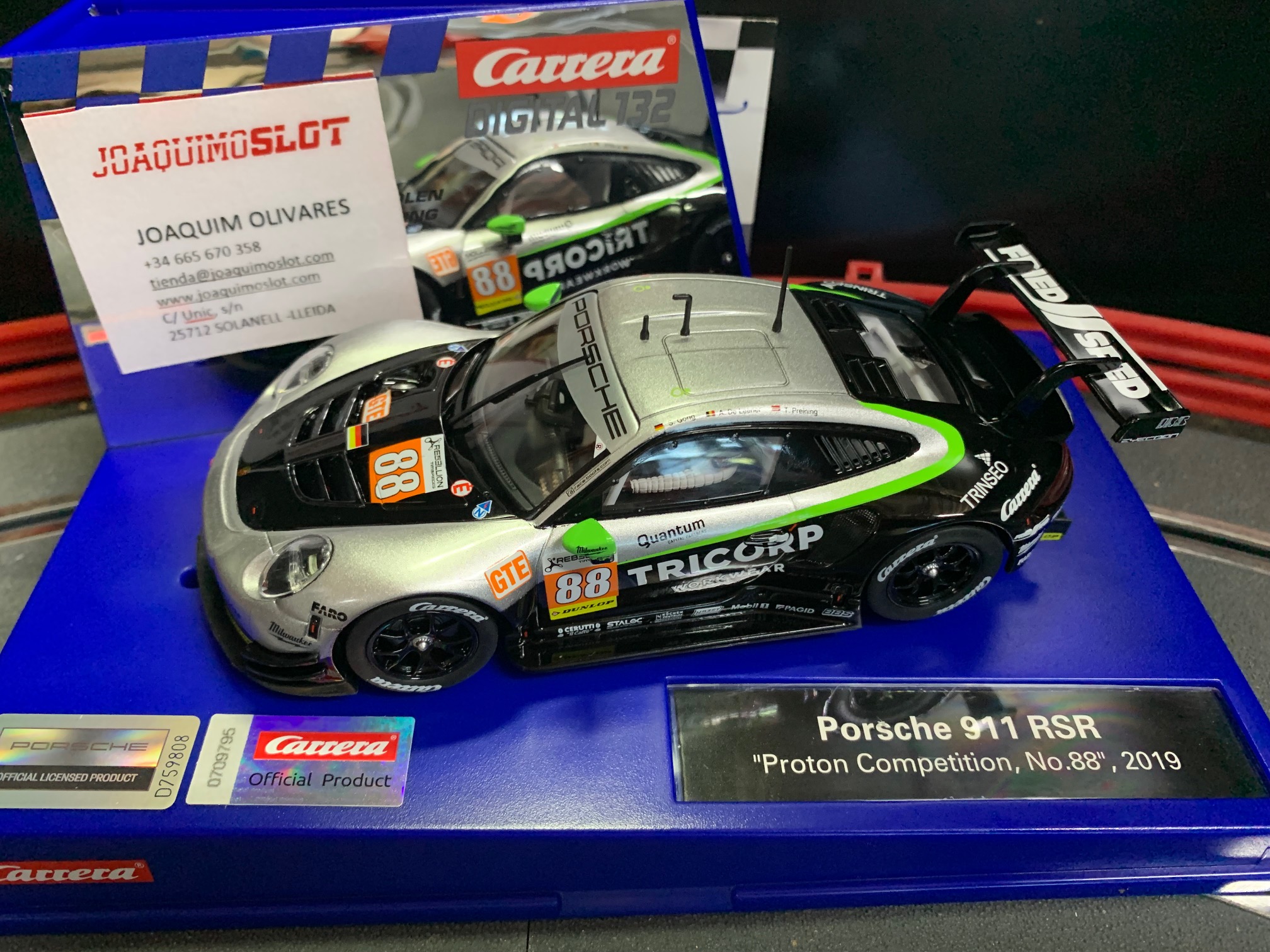Carrera Digital 31024 Porsche 911 RSR 