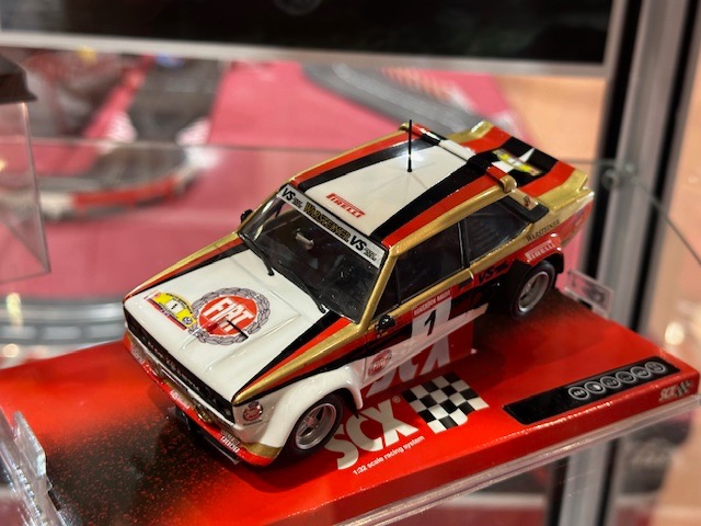 Scalextric U10532S300 Fiat Abarth 131 Rally Hunsruck 1980 Lim.ed