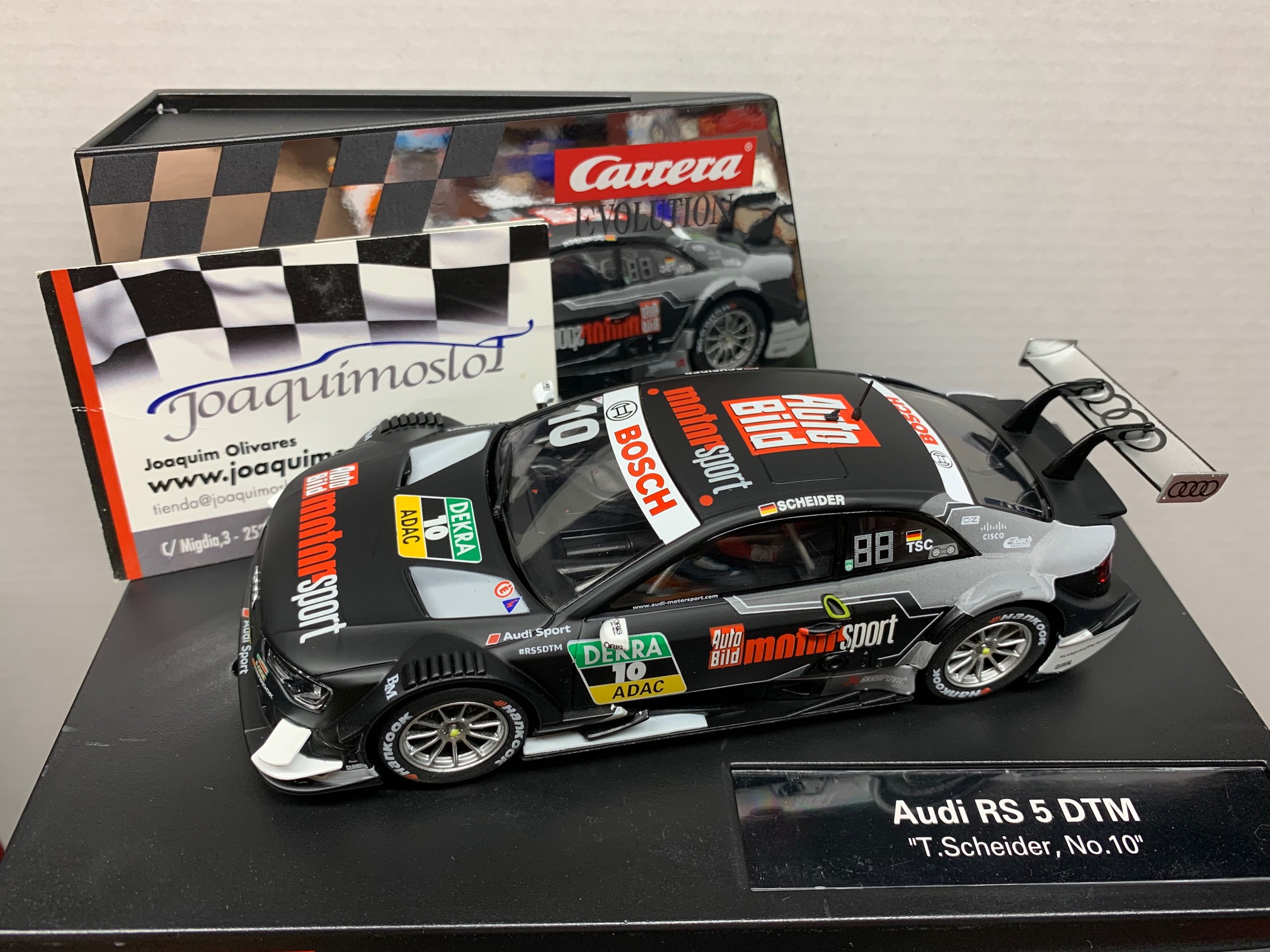 Carrerera evolution 27542  Audi Rs 5  Dtm  'T. Scheider nº 10'
