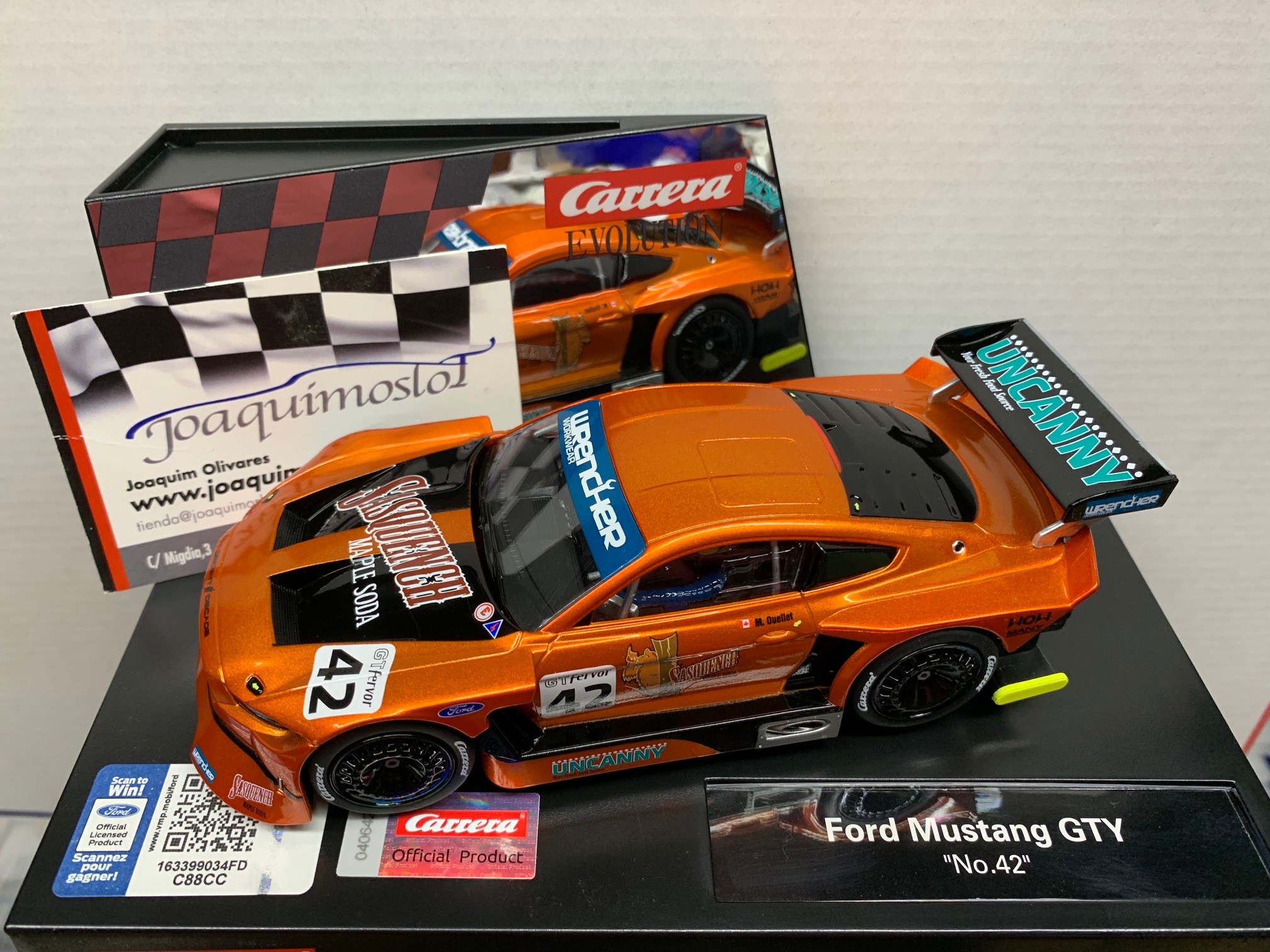 Carrera  Evolution  27669  Ford Mustang GTY No.42 Uncanny