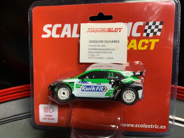 Scalextric Compact C10419S300 Hyundai I-20 Rx Kwik Fit