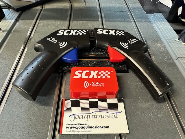 scalextric compact C10518X400 Mandos inhalambricos wireless