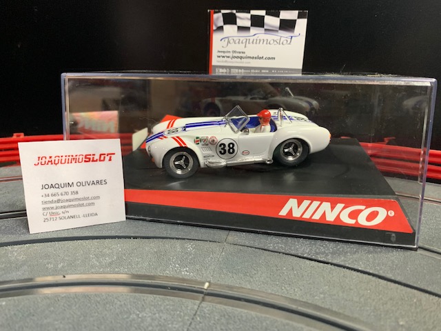 Ninco 50352 AC Cobra Racing Strippes #38 [50352] : , Comprar, ofertas y ...