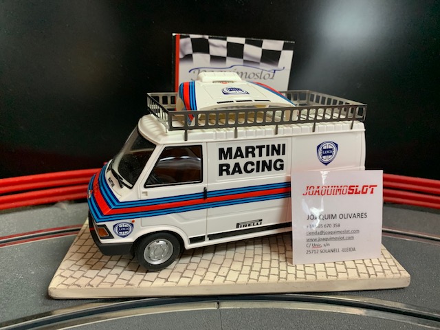 Avant Slot RSV210 Fiat 242 Asistencia Rallye 1983 Lancia