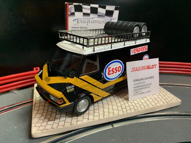 Avant Slot RSV2102 FIAT 242 Asistencia Rallye 1986 Grifone Esso
