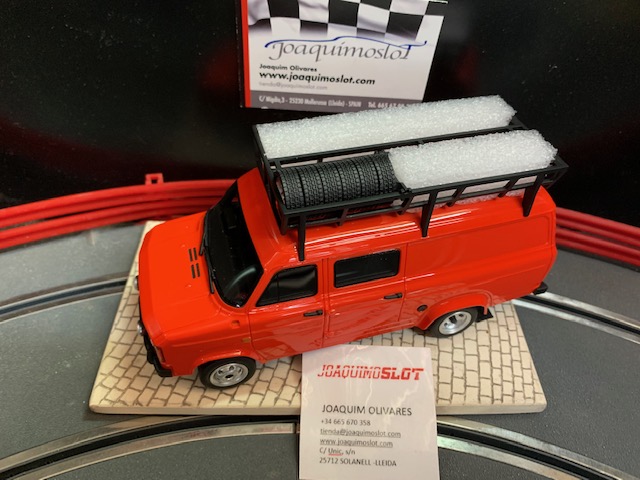 Avant Slot RSV2202 Ford Transit MK2 Only Red
