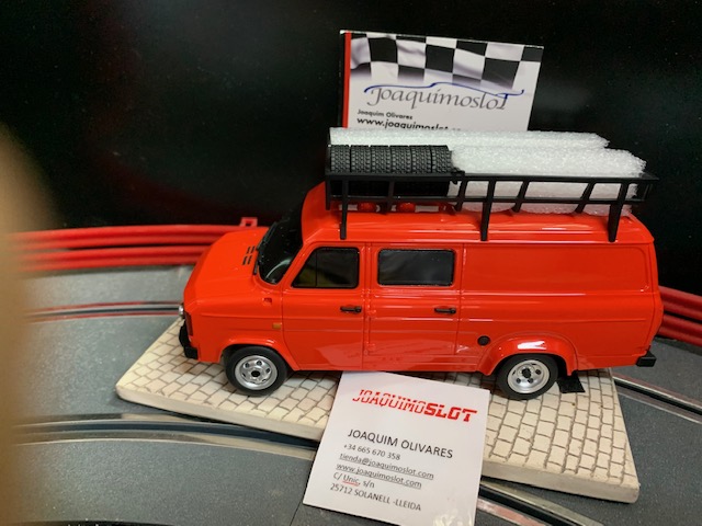Avant Slot RSV2202 Ford Transit MK2 Only Red