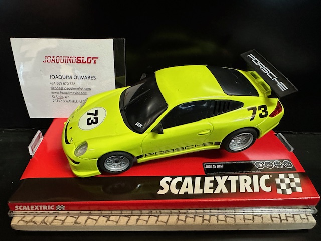 Scalextric U10476S500B Porsche 911 GT3 Amarillo exclusivo