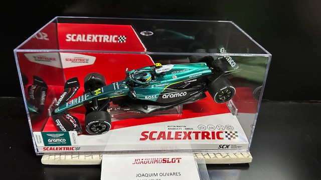 Scalextric U10597S300 Aston Martin Formula 1 - Alonso '25