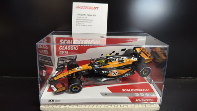 Scalextric U10621S300 F1 Orange 2025