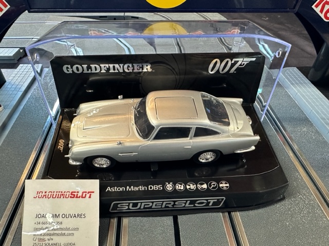 Superslot H4436 James Bond Aston Martin DB5 Goldfinguer