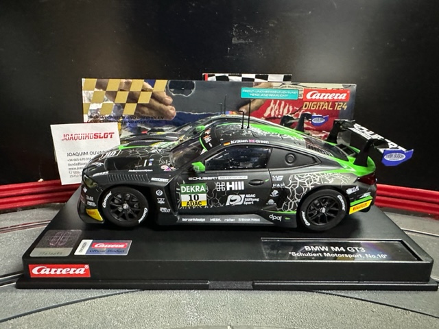 carrera digital 124 23952 bmw m4 gt3 "shubert motorspor nº10