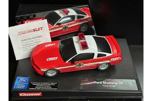 carrera evolution 27177 ford mustang gt fire chief