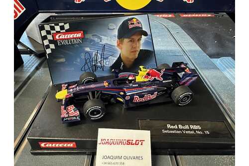 carrera evolution 27324 red bull racing rb5 nº15 s.vettel