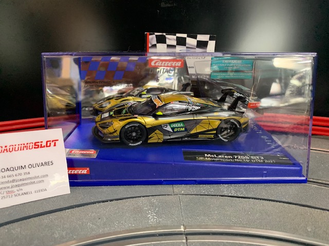 carrera digital 31028 mclaren 720s gt3 no.15