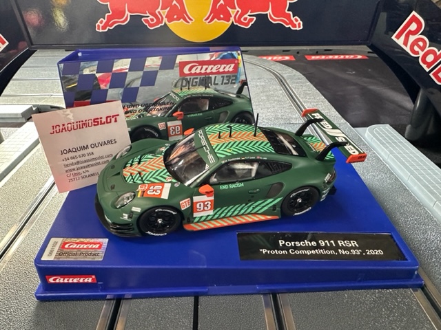 carrera digital 31073 porsche 911 rsr proton competicion