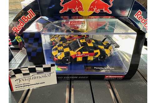 carrera digital 31089 porsche 911 rsr safety car