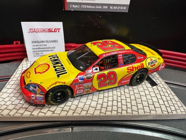 scalextric 62670 chevrolet monte carlo " nº29 amarillo"