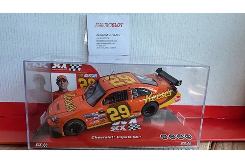 scalextric 64210 chevrolet impala ss reese´s