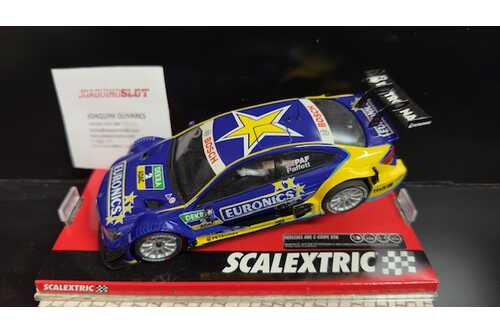scalextric a10214s300 mercedes amg c-coupé dtm