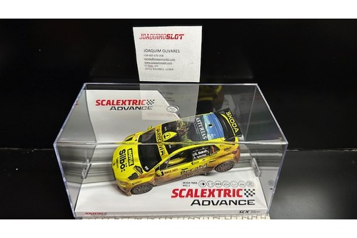 scalextric advance e10565s300 skoda fabia wrc2 cohete mud effect