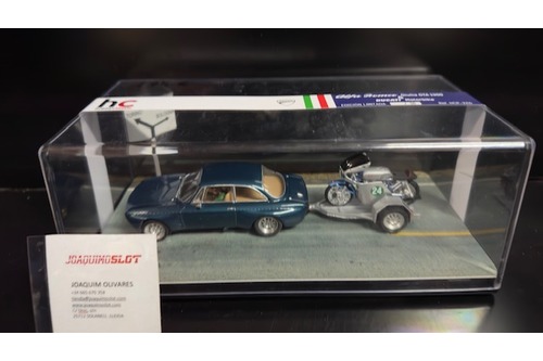 hobbyclassic hcp-226a alfa romeo giula 1300 & ducati motorbike