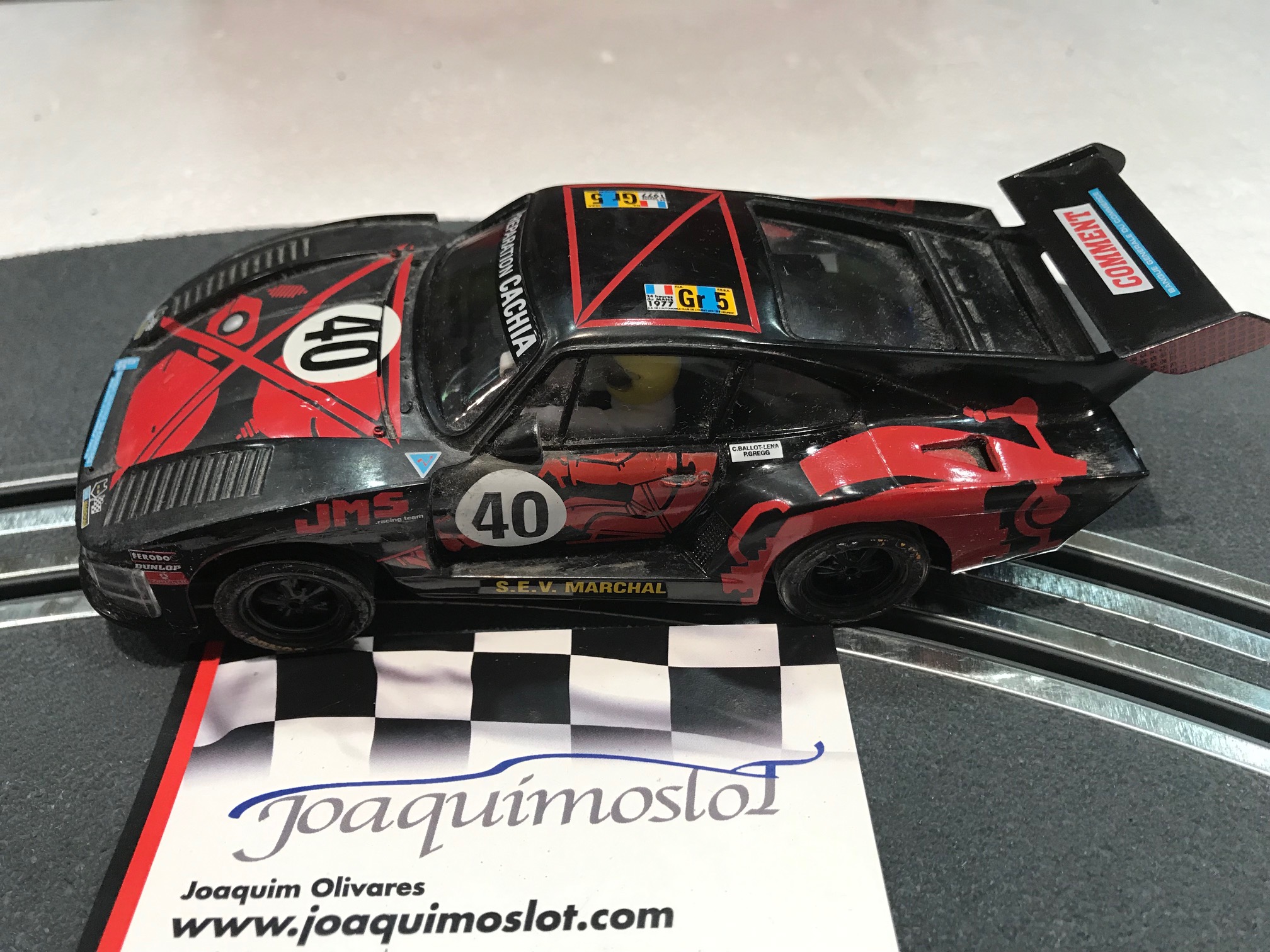 coche nuevo a estrenar, pero con alguna falta