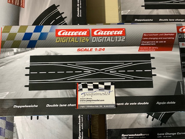 carrera digital 30347 2 pistas doble cambio de carril