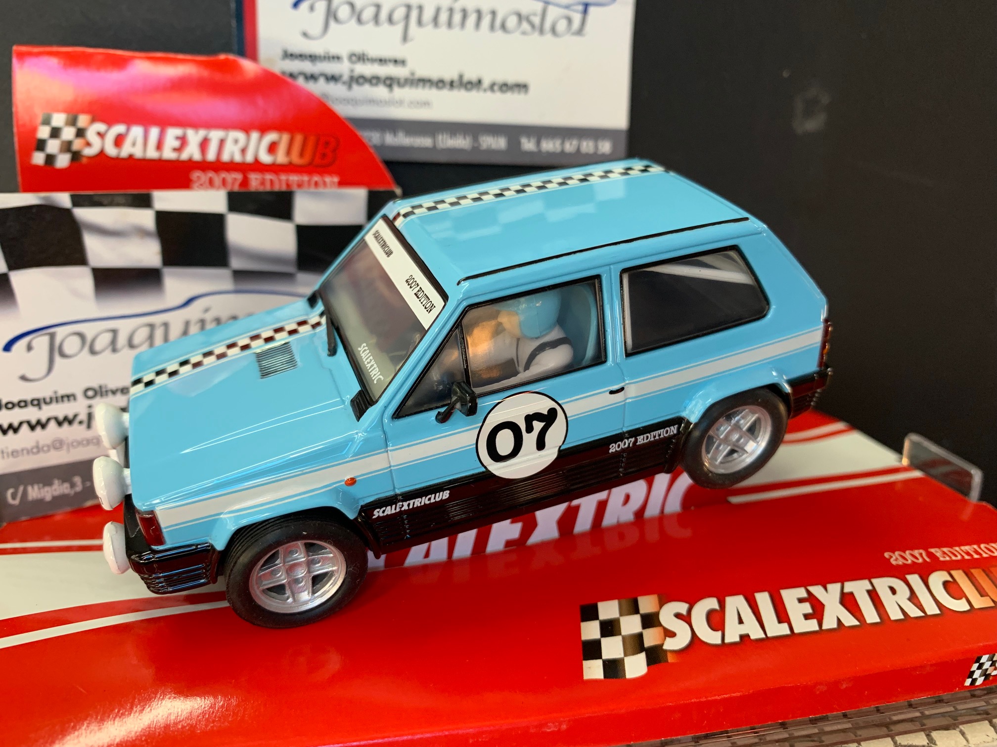 scalextric 6241 seat panda club 2007