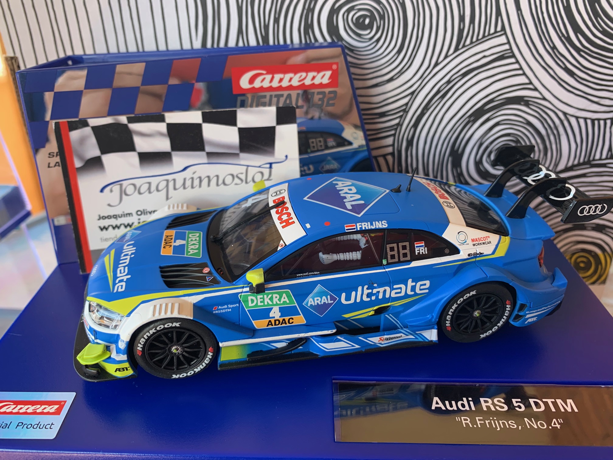 carrera digital 30880 audi r5 dtm r.frijns #4