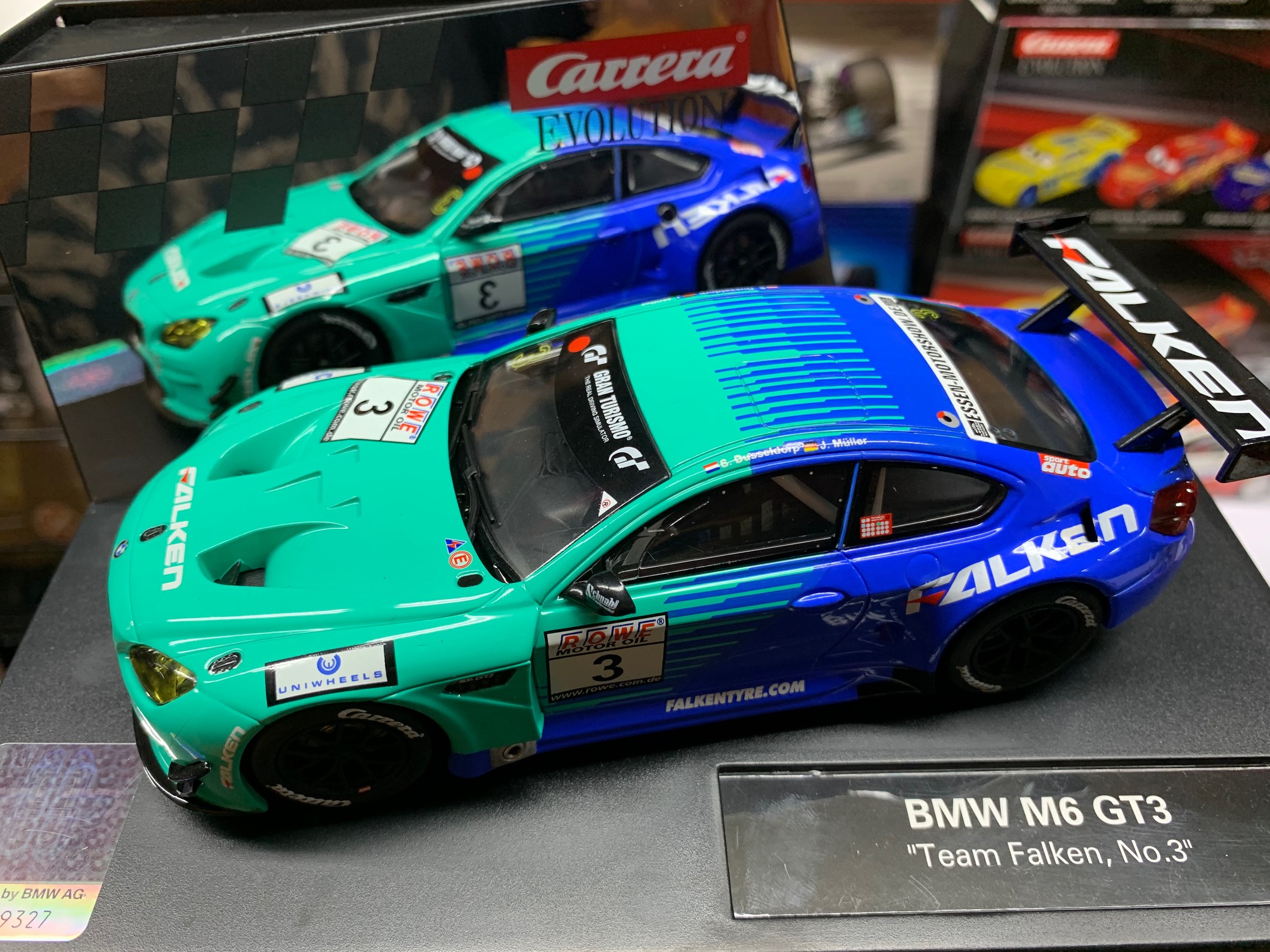 carrera evolution 27576 bmw m6 gt3 "team falken, no.3"